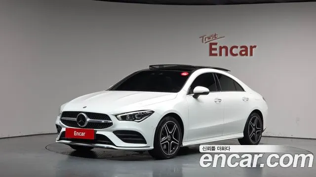 2022 Mercedes-Benz CLA