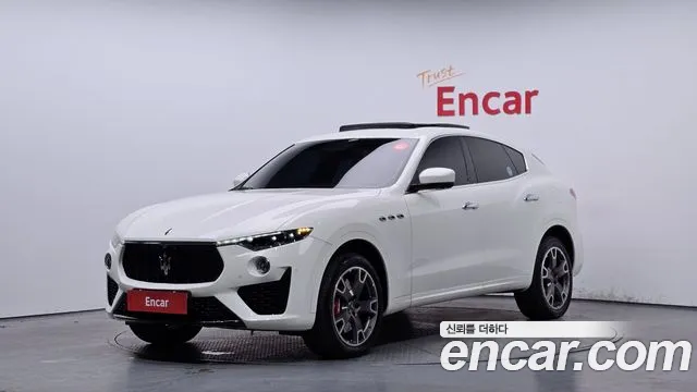2020 Maserati Levante