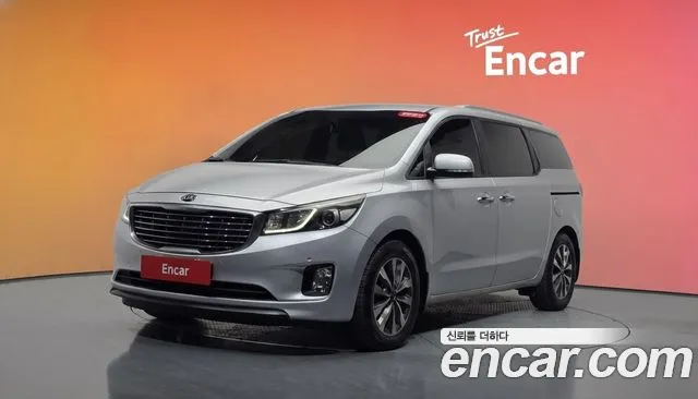 2015 Kia Carnival