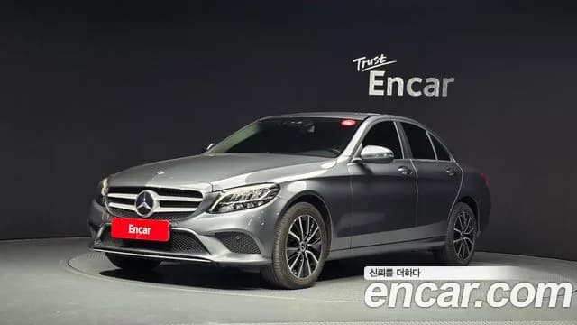 2019 Mercedes-Benz C-Class
